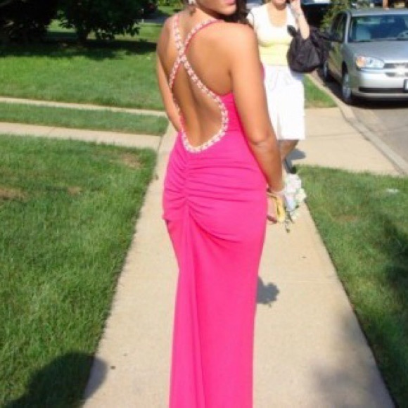 PERFECT PROM DRESS - Picture 4 of 5